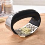 1pcs Stainless Steel Garlic Press Manual Garlic - Image 2