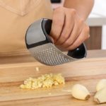 1pcs Stainless Steel Garlic Press Manual Garlic - Image 3
