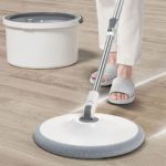 Spin floor mop
