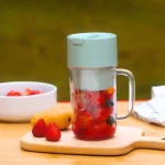 Mini Juicer with handle & straw - Image 6
