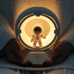 Astronaut LED Night Lamp with Touch Control & Rechargeable - Image 9