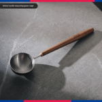 Bincoo Walnut Coffee Scoop: Elegant, Precise Measuring - Image 5