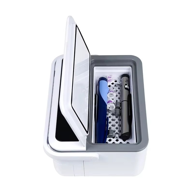 main_imageSaabe67d4b7464ab997ee39aca708a515T Portable Insulin Cooler Box with Double Layer Design - Image 1