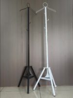 Elegant Vertical Clothes Rack - Middle Eastern Design - Image 9