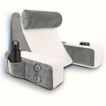Cozy Ergonomic TV Pillow with Handy Pockets, Gray/White - صورة 2