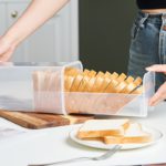 Airtight Bread Keeper with Slicing Guide & Sealable Lid - صورة 7