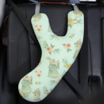 Y-Shaped Kids Travel Pillow for Car, Train & Plane Comfort - Image 3